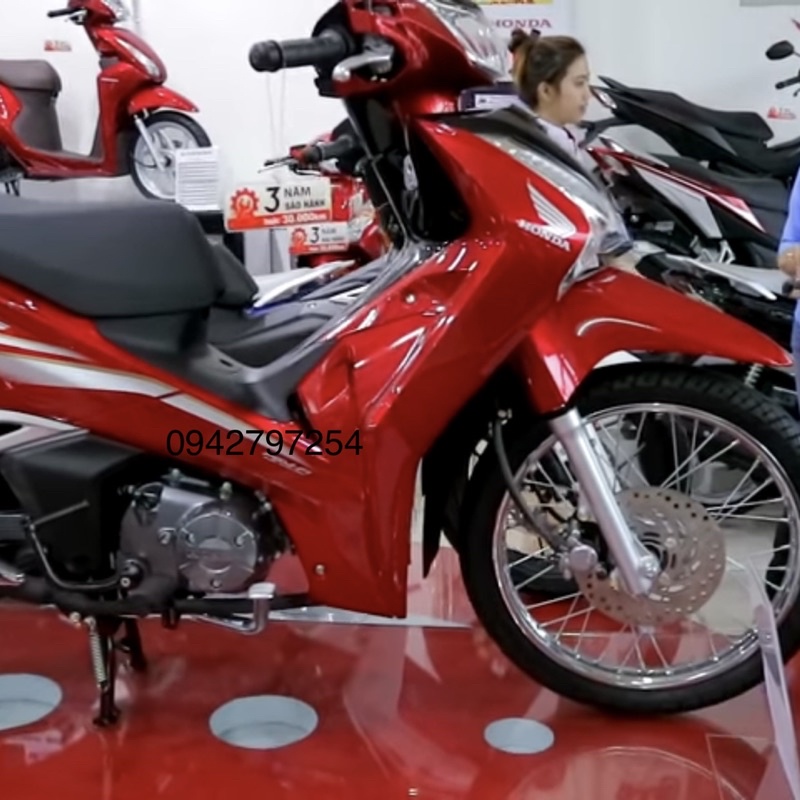 Sơn xe máy Honda Future màu Đỏ tươi MTP301-1K và MCP301-2K Ultra Motorcycle Colors