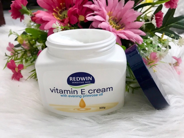 Kem dưỡng da Redwin Vitamin E 300g