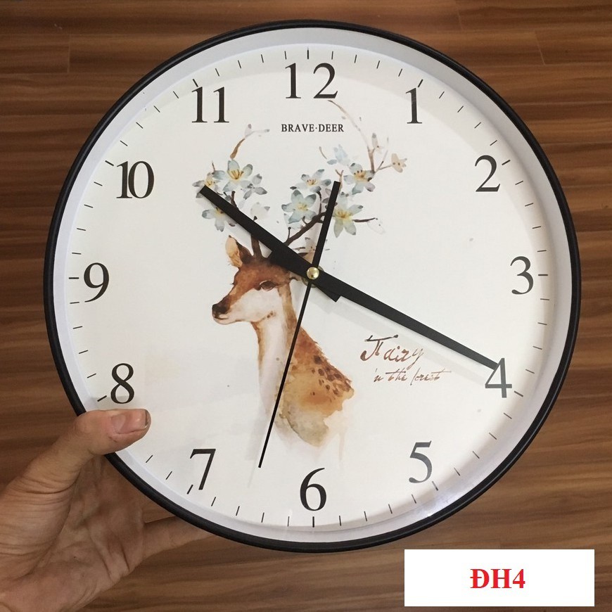 Đồng hồ treo tường quartz cao cấp kim trôi. Bh 12 tháng