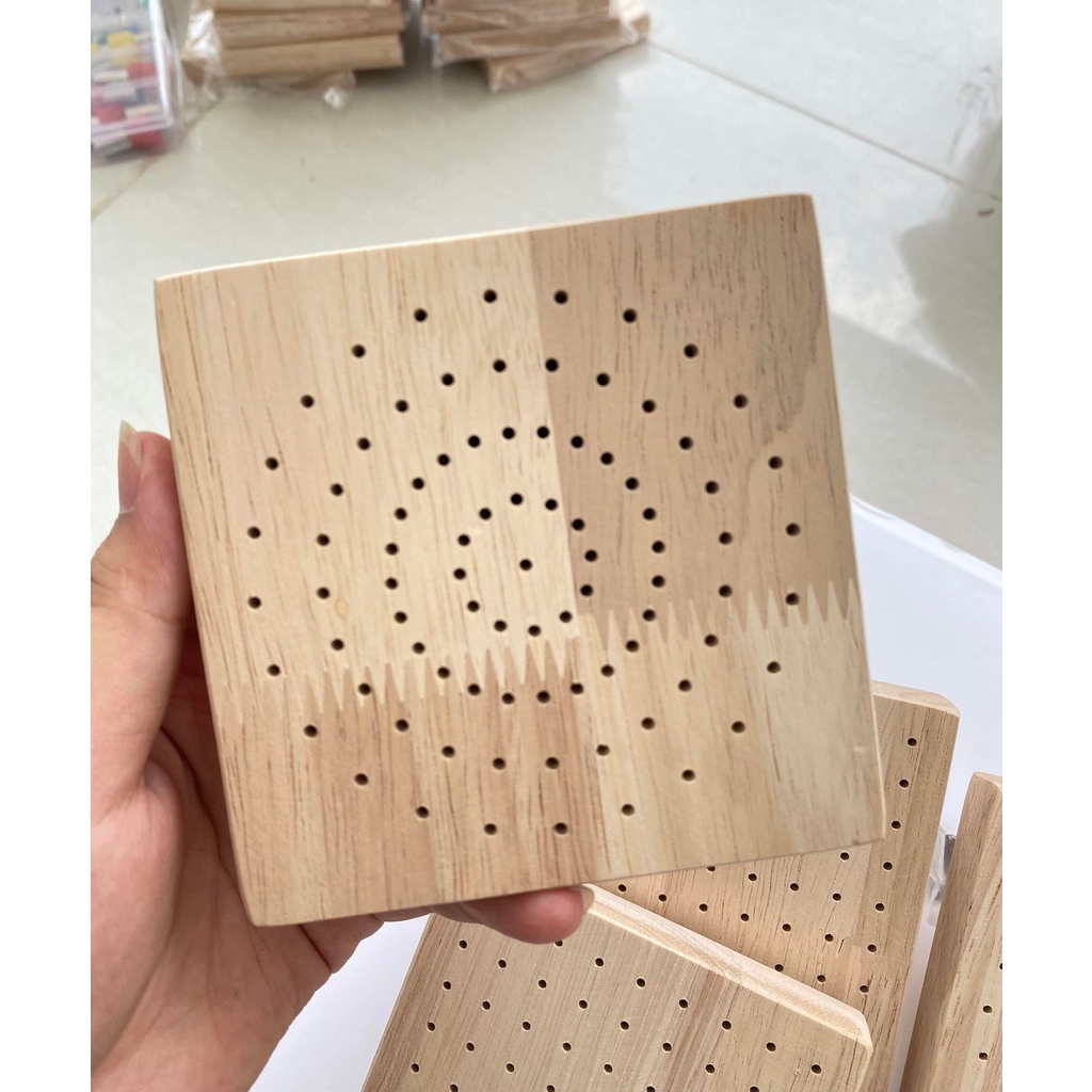Đế gỗ đục lỗ tạo hình đất sét