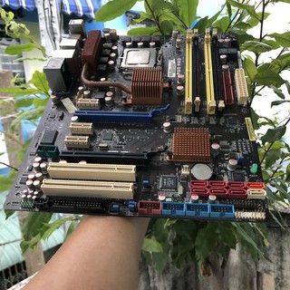 Main ASUS P5Q PRO VGA rời + CPU Q8400