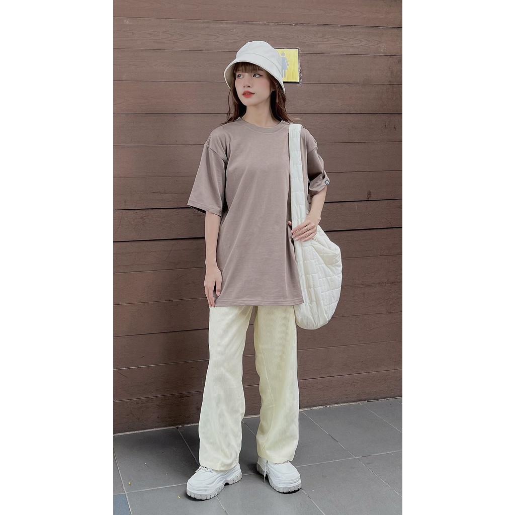 Áo Phông Tay Lỡ Nam Nữ Trơn Form Rộng Oversize 12 Màu Ulzzang Unisex Bom House