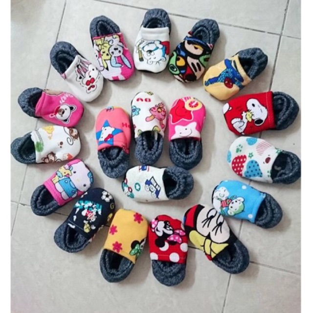 Combo 5 đôi nỉ cho bé