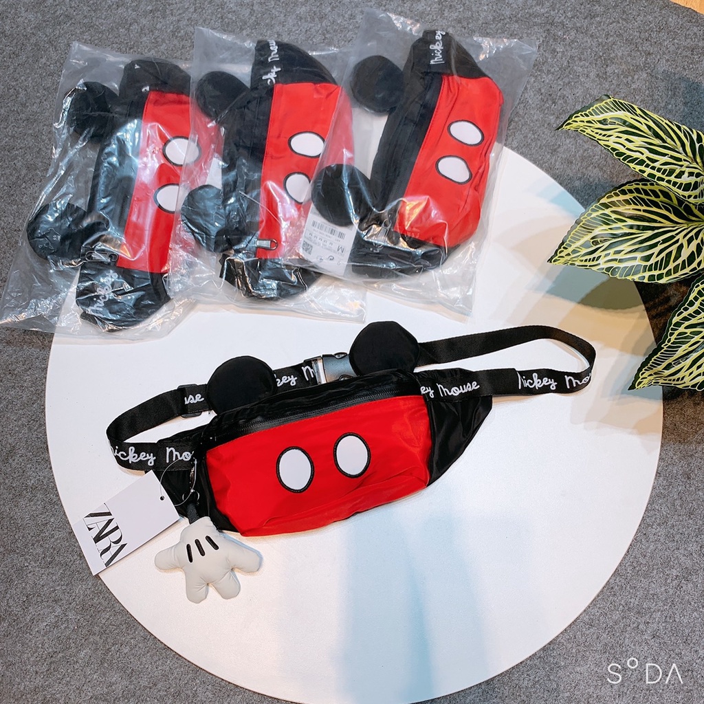 Túi Zara Mickey đeo chéo cho bé, bé trai, bé gái. Màu đỏ đen. Kích thước: 24x12