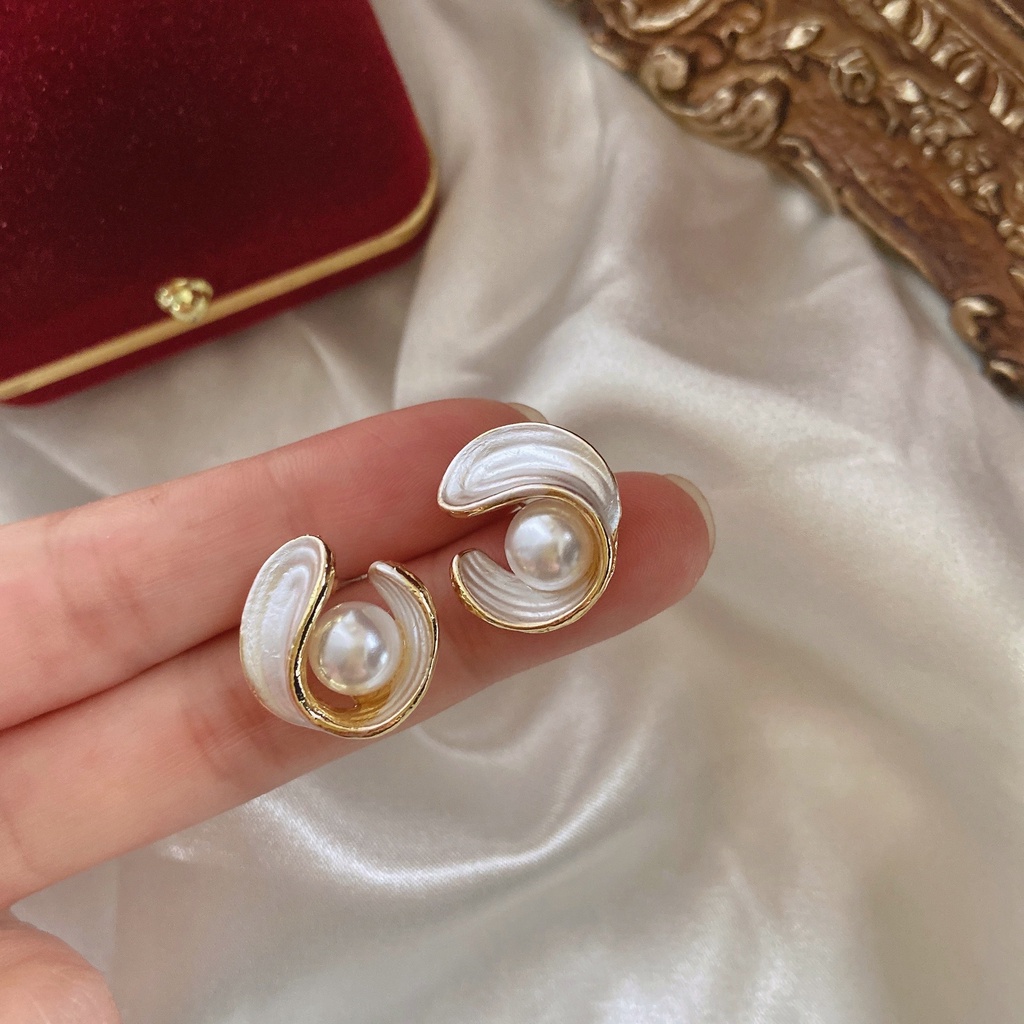 Bông tai nữ chuôi bạc 925 Eleanor Accessories ngọc trai nhân tạo dáng tròn phụ kiện trang sức 4083