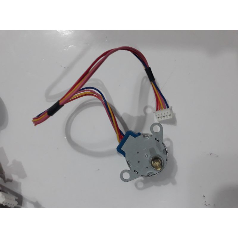 Mô tơ vẫy đảo gió máy lạnh Panasonic