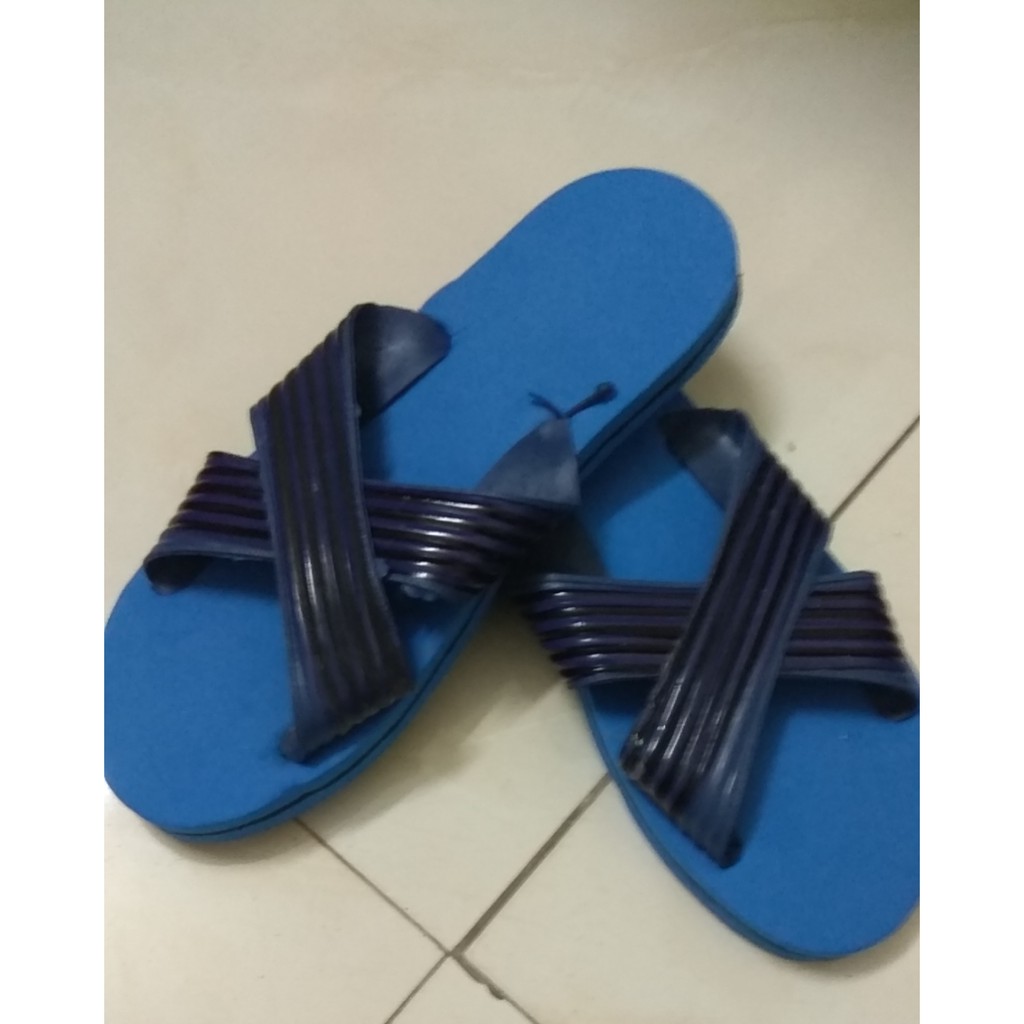 Dép xốp quai chéo A2