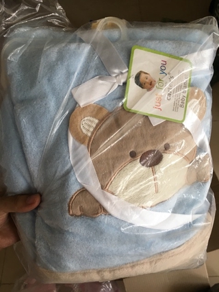 Chăn ủ bé Momcare, Carter