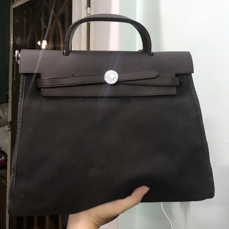 Túi hm herbag hàng si tuyển tình trạng 80% size 28 cm