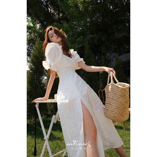 ĐẦM MIDI TRẮNG GẤM