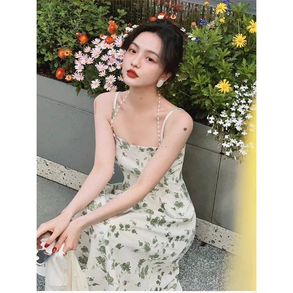 Váy hai dây hoa nhí chít ly ngực dáng xoè dài midi đi biển du lịch chụp ảnh nữ tính điệu đà bánh bèo hàn quốc