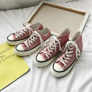Giày ulzzang hồng đất có tem