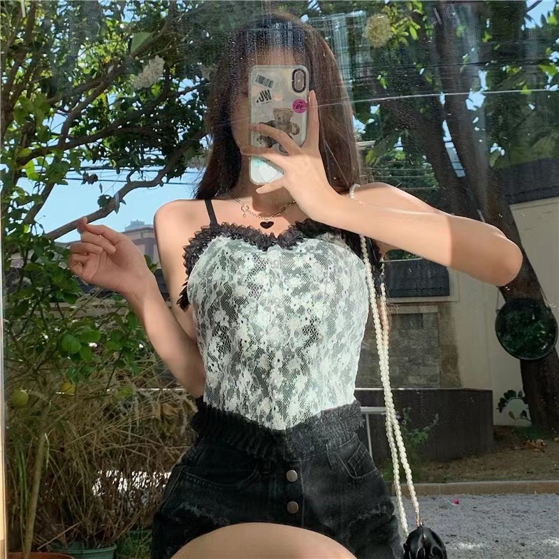 Áo dệt kim phối ren họa tiết hoa nhí đáng yêu cho nữ