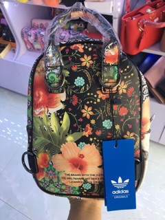 Balo Adidas màu đen