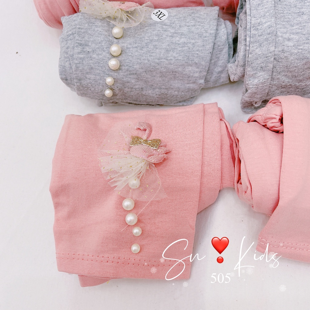 Quần legging chất len tăm cho bé gái thêu thiên nga, đính ngọc trai K056