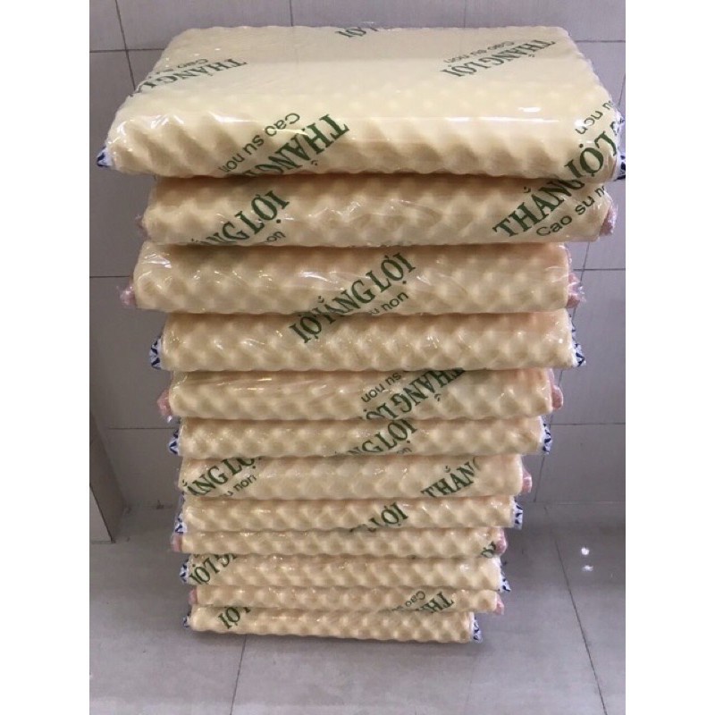 Nệm xốp nhân tạo mềm mại cho bé đi học