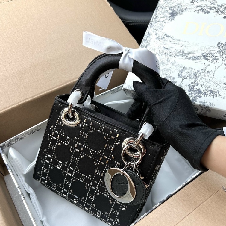 Túi xách nữ đeo chéo cầm tay Lady Satin họa tiết đính đá cao cấp