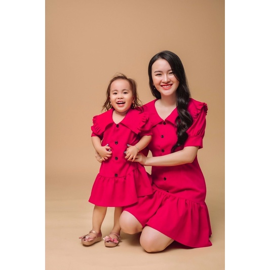 Đồ gia đình màu đỏ - phù hợp lễ -Tết - Noel - đi tiệc - áo gia đình chụp hình kỉ niệm cuối năm thôi nôi màu đỏ