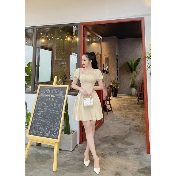 Đầm thời trang nữ mặc đi chơi chất for mềm có mút cổ vuông tay búp đi tiệc