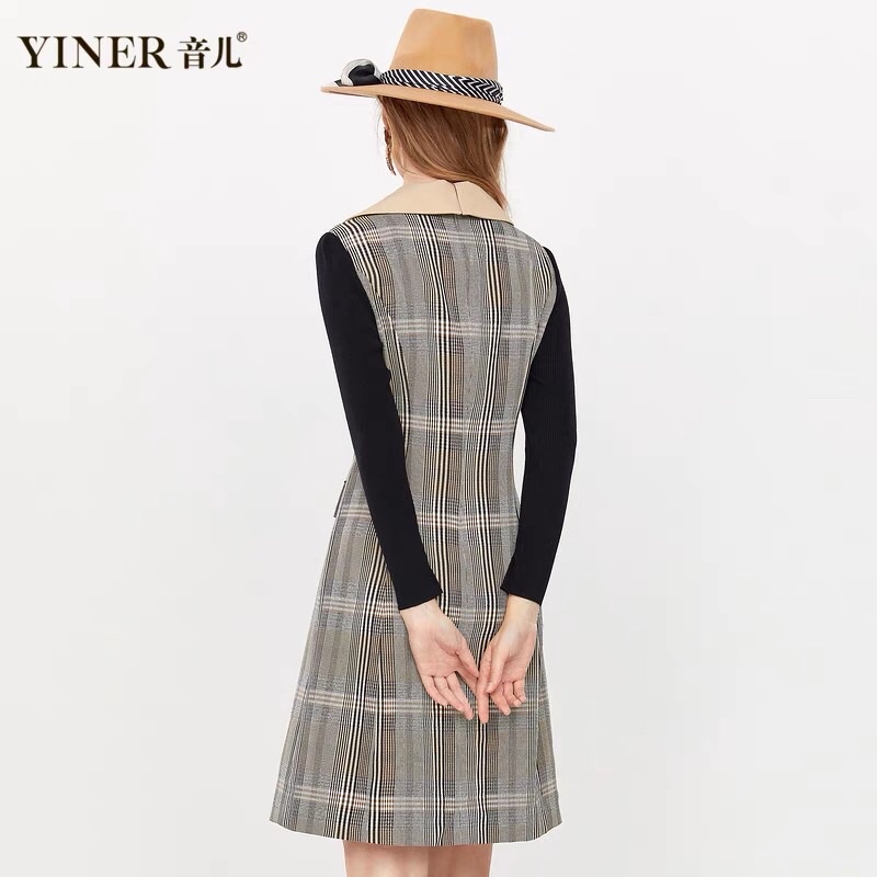 Đầm sọc caro mix tay len Yiner