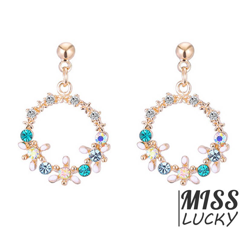 Khuyên tai kiểu dáng thời trang phong cách Hàn Quốc dành cho nữ