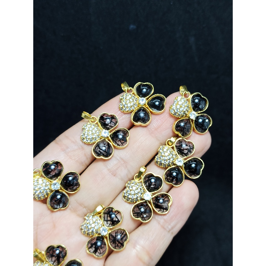Mặt Dây Chuyền Cỏ 4 Lá TA Tóc Đen Bọc Vàng Au10K TUDO - Mặt trái tim to, dày dặn size cỏ 18x18mm, KL vàng 5f1-6f