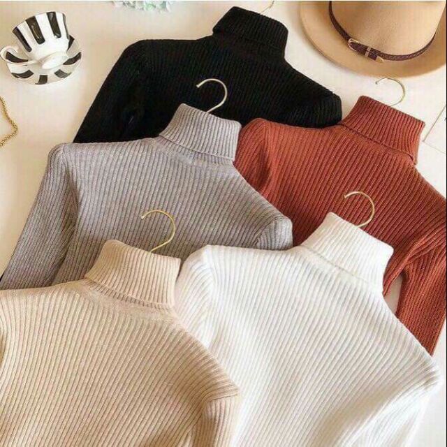 Áo len cổ lọ