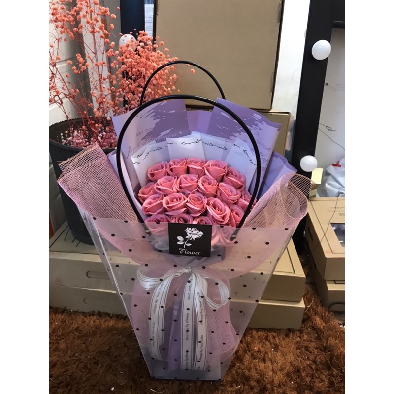 [Hoa Valentine - Freship] hoa sáp 20 bông. Khách nội thành HN đặt qua Nowship nhận hàng ngay sau 1-2h