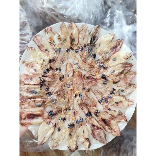 7 miếng bánh tráng mực sữa y hình siêu ngon nhà làm Cà Mau