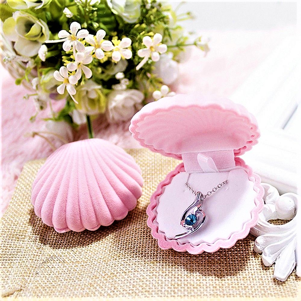 Hộp Đựng Trang Sức Hình Vỏ Sò Hộp Đựng Bông Tai Hộp Đựng Vòng Cổ Nhẫn Trang Sức (MÀU NGẪU NHIÊN)