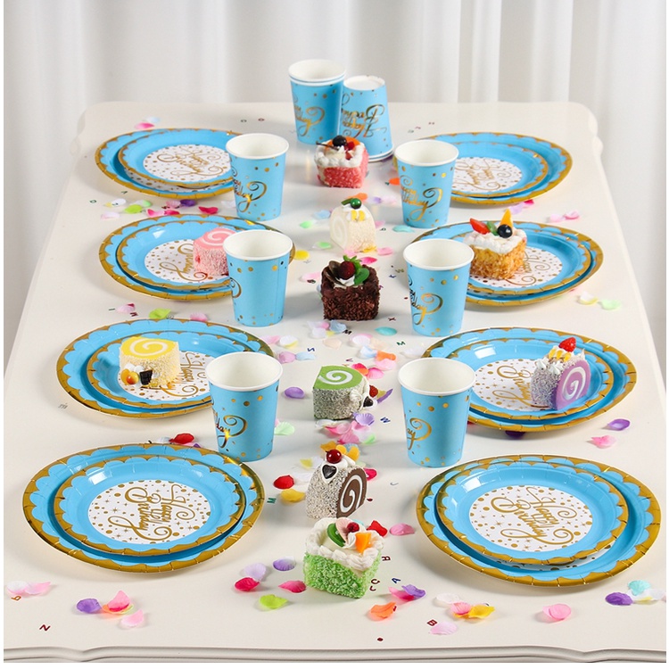Bộ dụng cụ bàn ăn dùng một lần cho tiệc sinh nhật