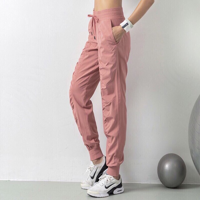 Quần thể thao jogger nữ-Chất gió mịn