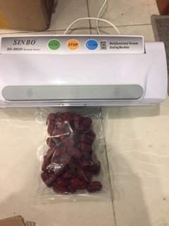 Táo đỏ tân cương gói 1kg