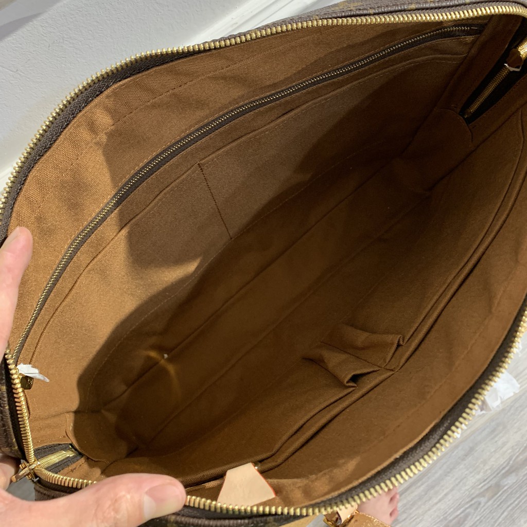 Cặp Laptop LV hoa nâu 40x29x6 CLV-07 | BigBuy360 - bigbuy360.vn