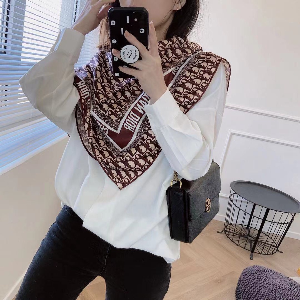 Khăn Quàng Cổ Lụa Vuông In Chữ D Thời Trang Mới 2022 Cho Nữ