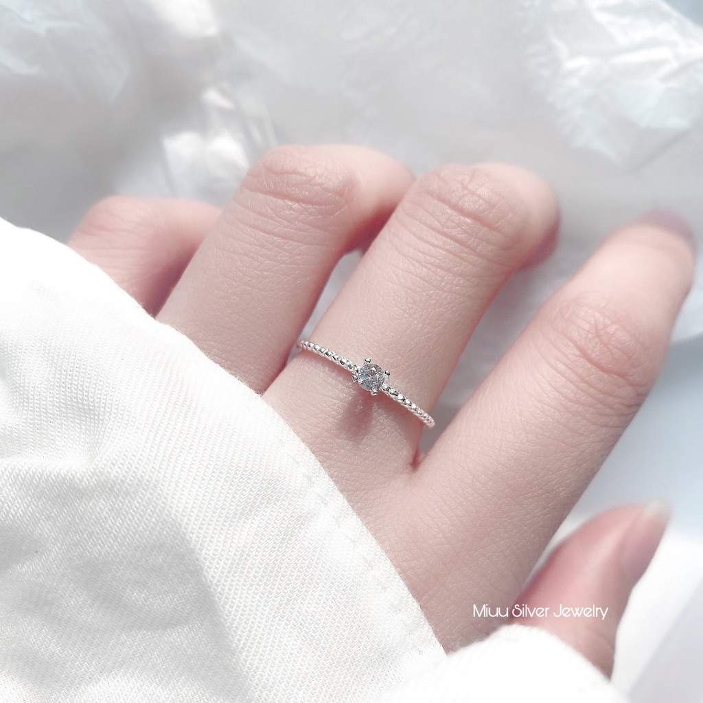 Nhẫn bạc 925 Miuu Silver nữ xoắn đính đá nhỏ xinh Tiny Ovilas