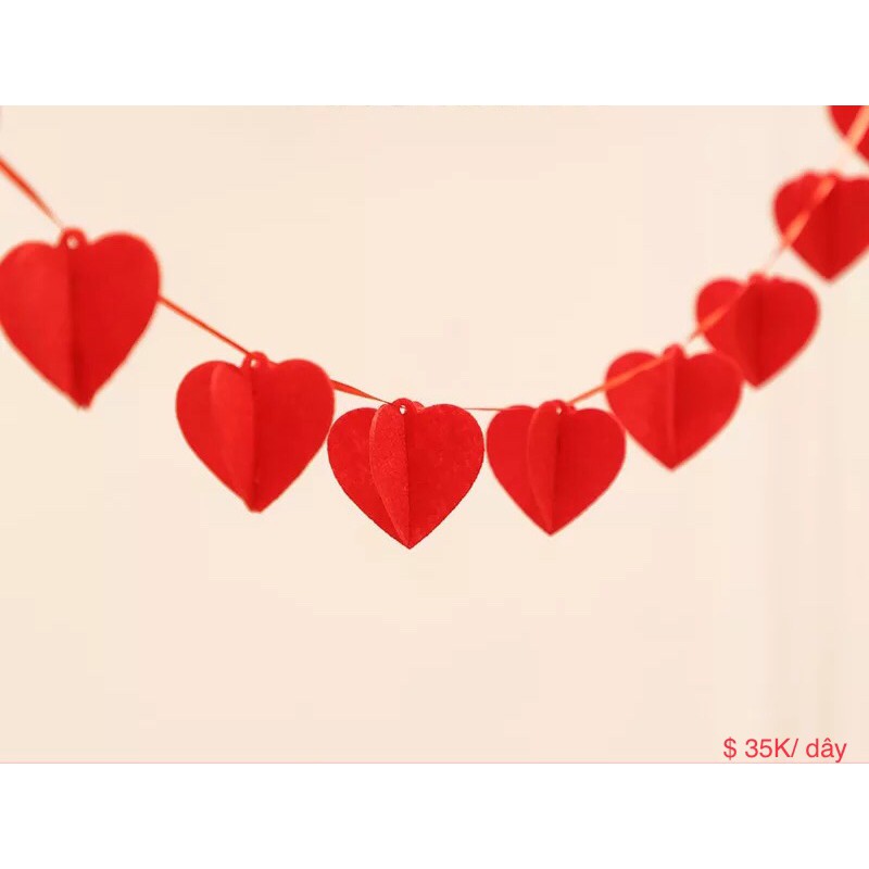Dây treo trang trí đám cưới trái tim