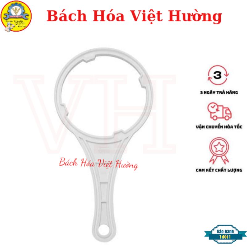 [HÌNH THẬT] Tay vặn, mở ly (cốc) lọc nước của máy lọc dễ dàng tháo lắp để vệ sinh và thay lõi lọc nước (sẵn)