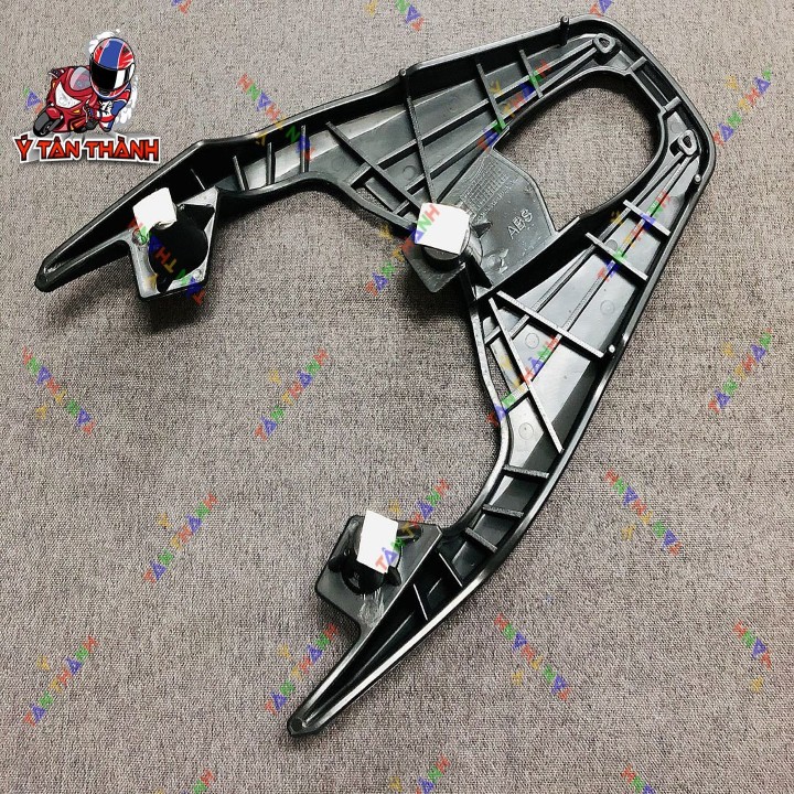 cảng sau air blade 2020 kiểu SH 300i 0171