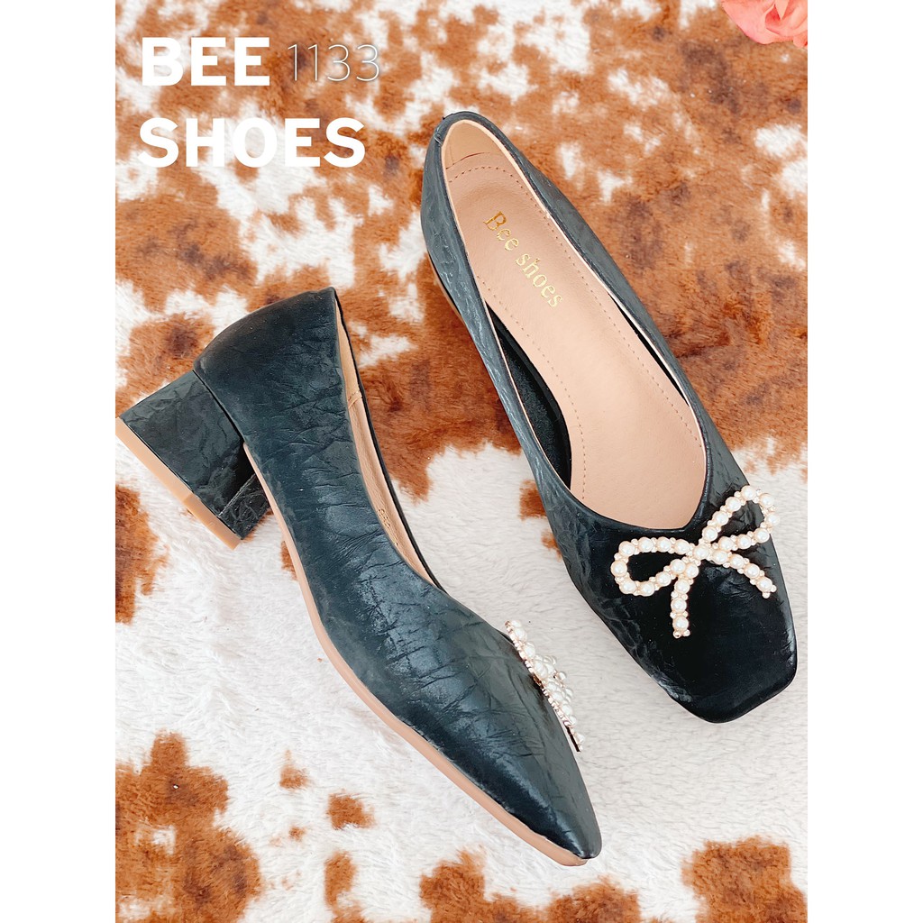 BEESHOES - GIÀY BÚP BÊ NỮ MŨI VUÔNG HỌC TIẾT NƠ - GIÀY BÚP BÊ NỮ ĐẾ VUÔNG CAO 3 PHÂN SẴN MÀU ĐEN - KEM - HỒNG ĐẤT 201133