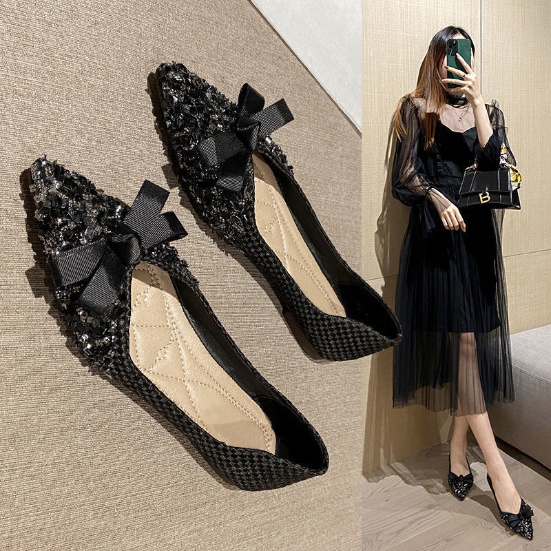 Giày Búp Bê Mũi Nhọn Đính Đá Thời Trang Dành Cho Nữ