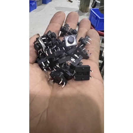 Combo 100gr  nút nhấn nhả 4 chân