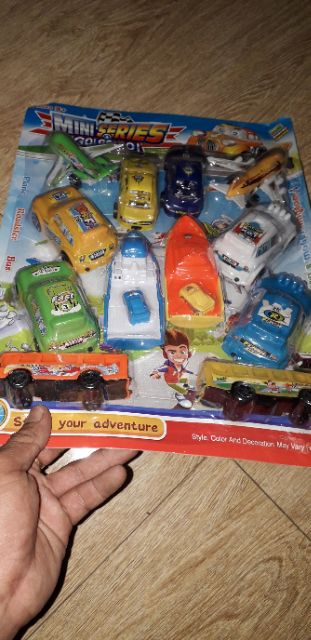 Set 12 mô hình xe tàu và máy bay bằng nhựa chạy chớn
