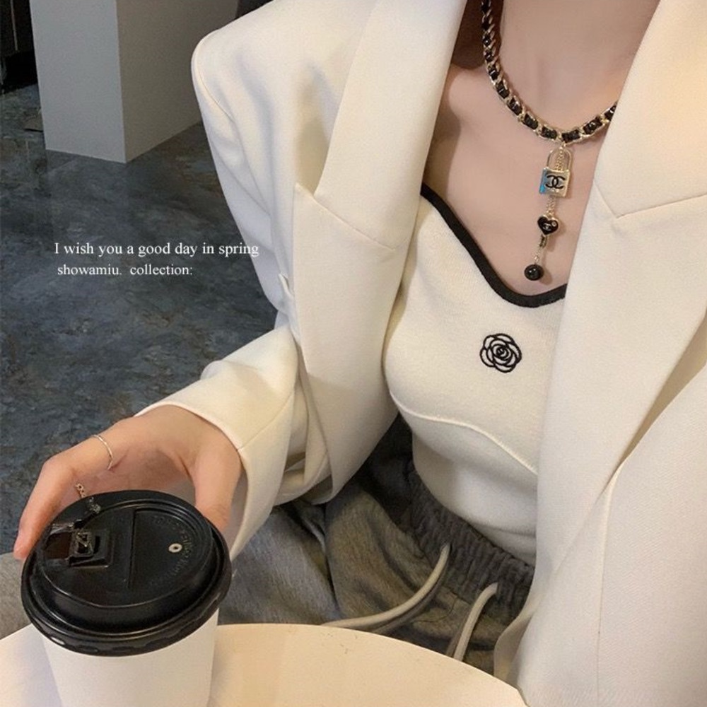 Áo dệt kim Pure Cube hai dây thêu họa tiết hoa trà xinh xắn thời trang cho nữ