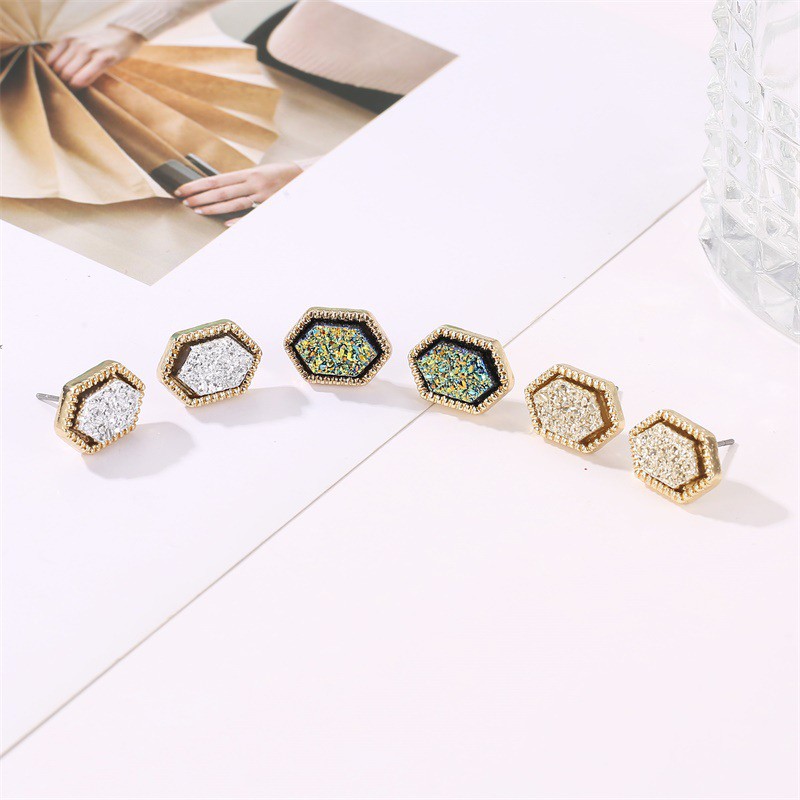 Bông Tai Đính Đá Hình Tròn Xinh Xắn Dành Cho Nữ