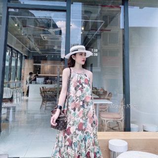 Váy hoa 2 dây yếm cực xinh