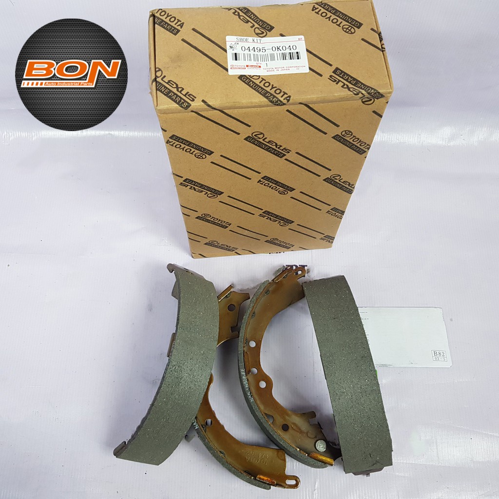 Má phanh  sau xe Toyota Innova  Mã: 044950K040 / 04495YZZZ2