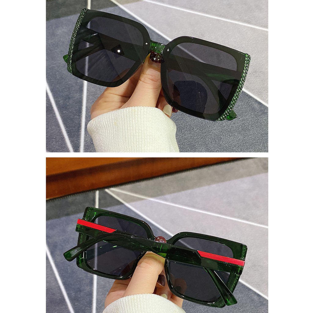 Kính mát gọng vuông bản to kiểu dáng thời trang