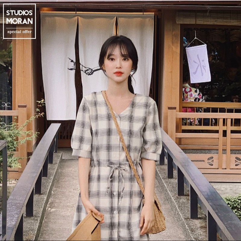 Váy MORAN kẻ sọc caro thắt eo xòe dài đơn giản nhẹ nhàng vintage Hàn Quốc nữ tính