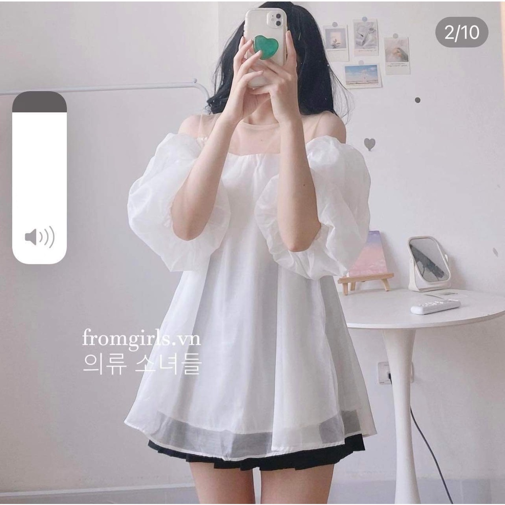 Áo von trễ vai tiểu thư đính ngọc chất von kính bồng bềnh mix được với nhiều trang phục. Xinh lịm tim đến 58k